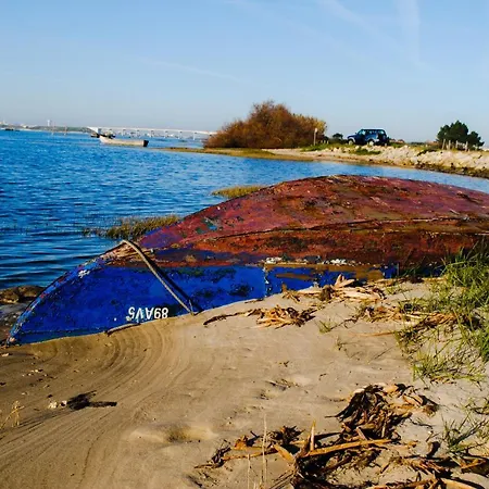 Aveiro, Ria E Fado Апартаменты Авейру